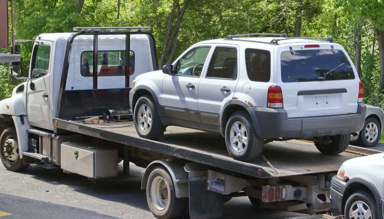 Junk Car Removal service in Carpentersville, IL